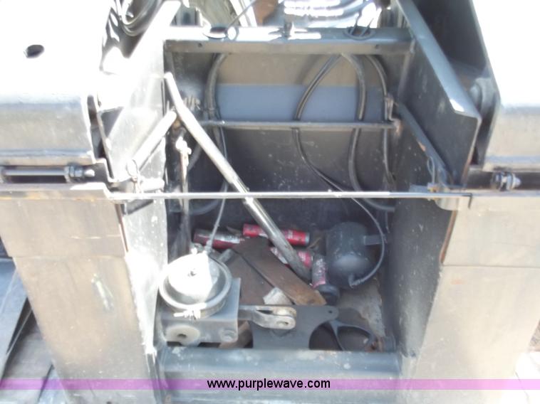 image for item B6327 1999 Trail King 50 ton lowboy trailer