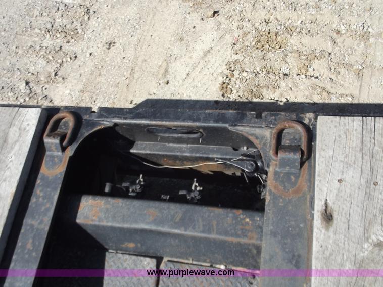 image for item B6327 1999 Trail King 50 ton lowboy trailer