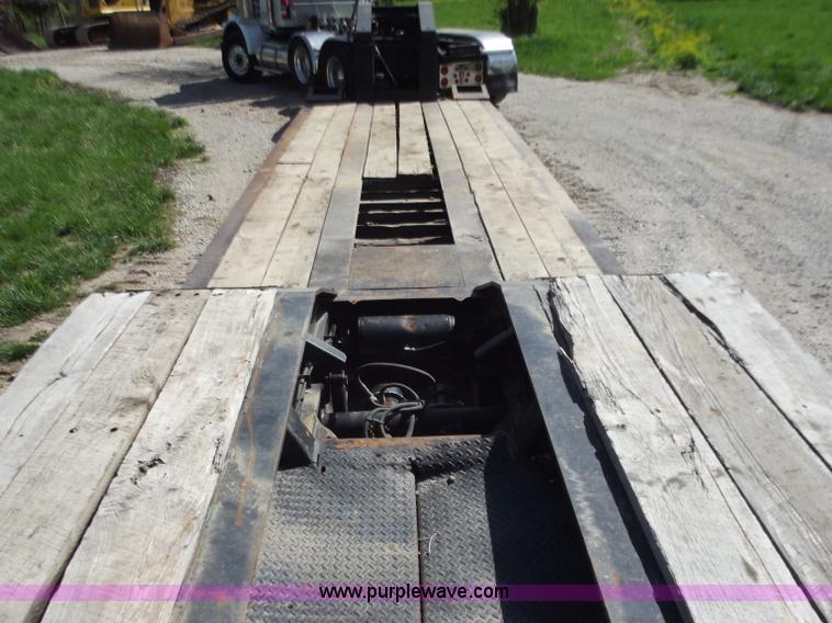 image for item B6327 1999 Trail King 50 ton lowboy trailer