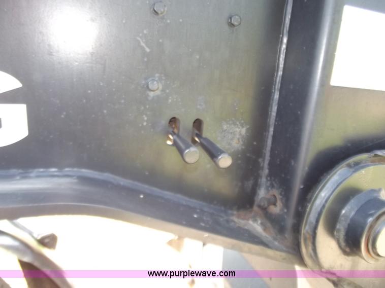 image for item B6327 1999 Trail King 50 ton lowboy trailer