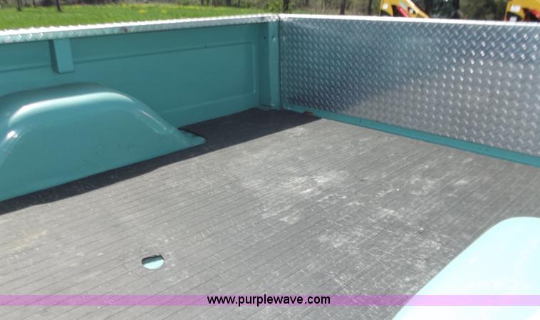 image for item B6329 1970 Chevrolet Cheyenne 10 pickup truck