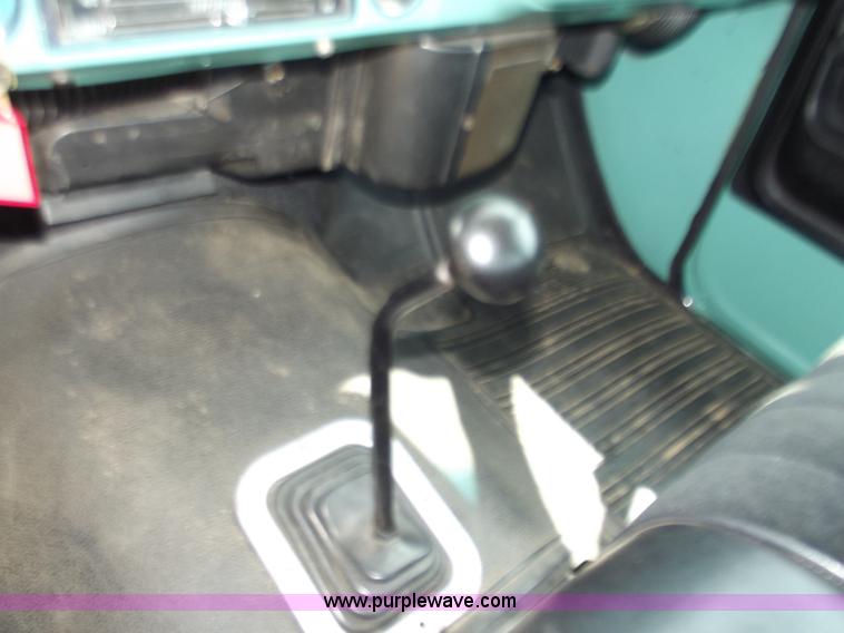 image for item B6329 1970 Chevrolet Cheyenne 10 pickup truck