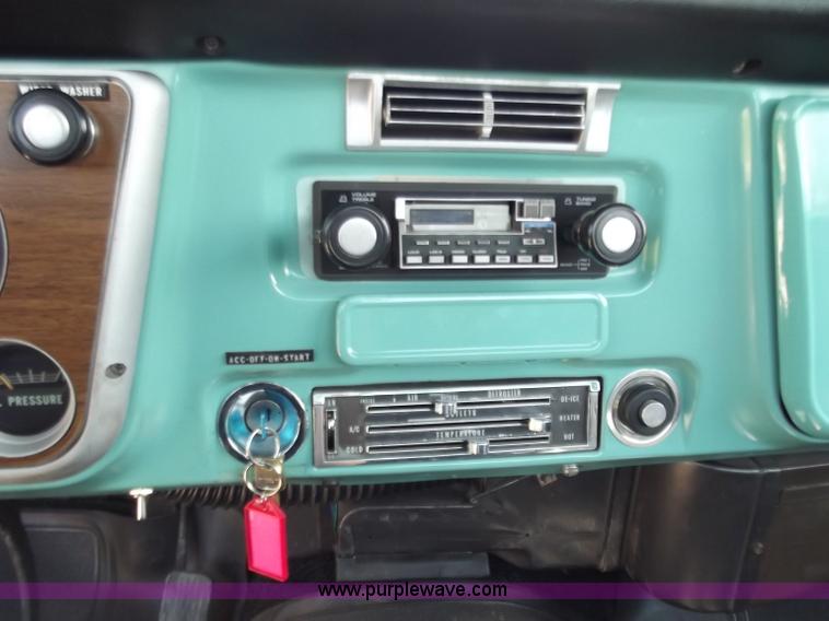 image for item B6329 1970 Chevrolet Cheyenne 10 pickup truck