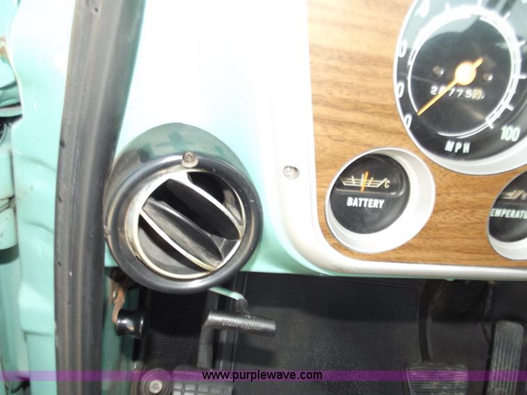 image for item B6329 1970 Chevrolet Cheyenne 10 pickup truck