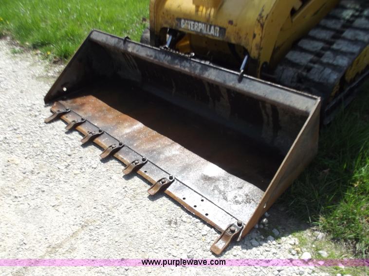 image for item B6331 2010 Caterpillar 289C skid steer