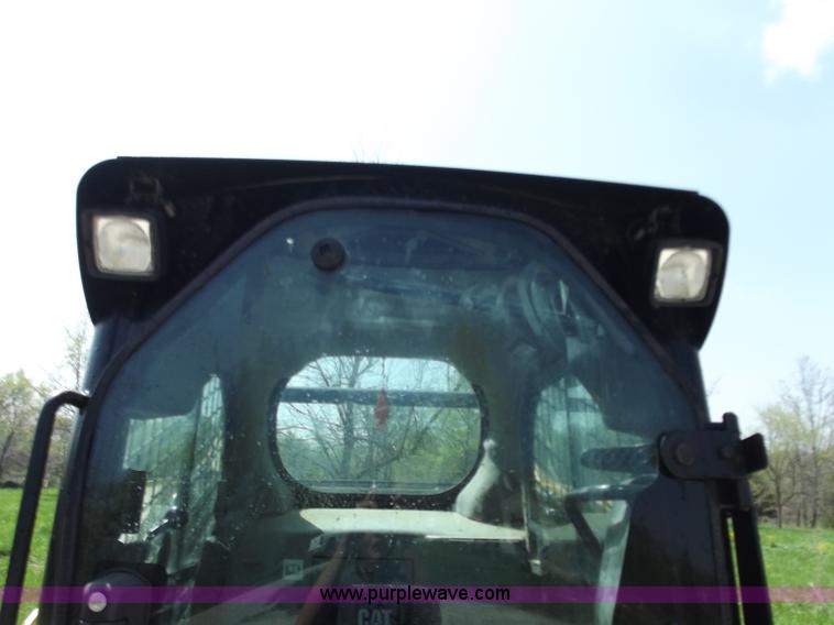 image for item B6331 2010 Caterpillar 289C skid steer