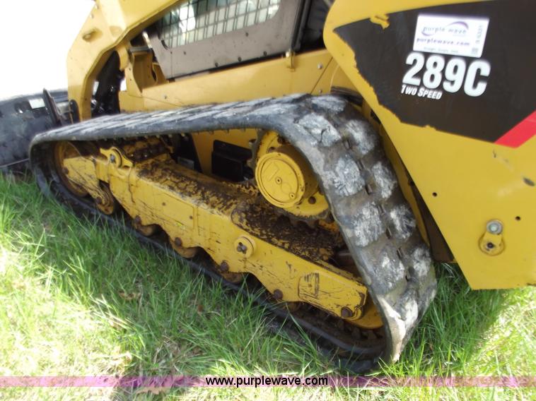 image for item B6331 2010 Caterpillar 289C skid steer