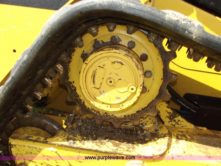 image for item B6331 2010 Caterpillar 289C skid steer