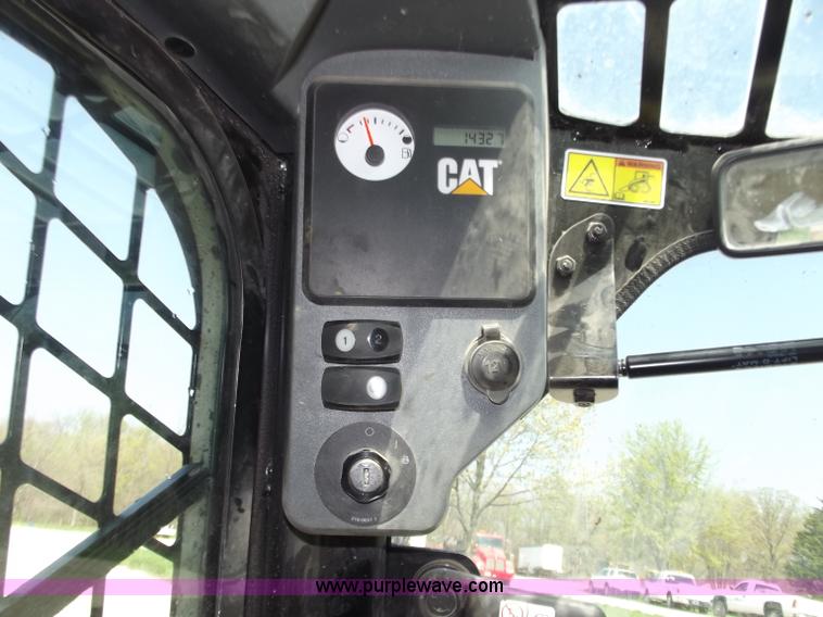 image for item B6331 2010 Caterpillar 289C skid steer