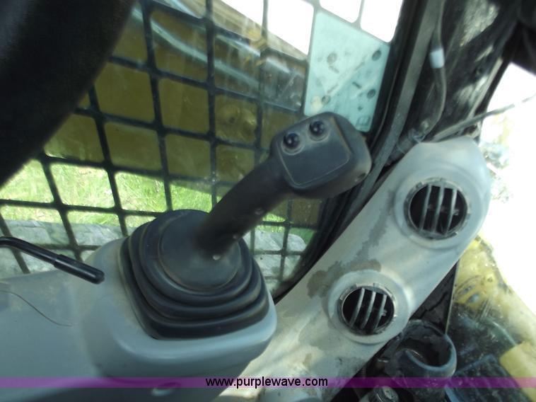 image for item B6331 2010 Caterpillar 289C skid steer