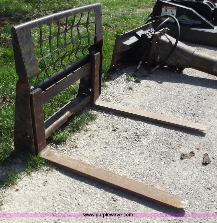 image for item B6338 Skid steer pallet forks