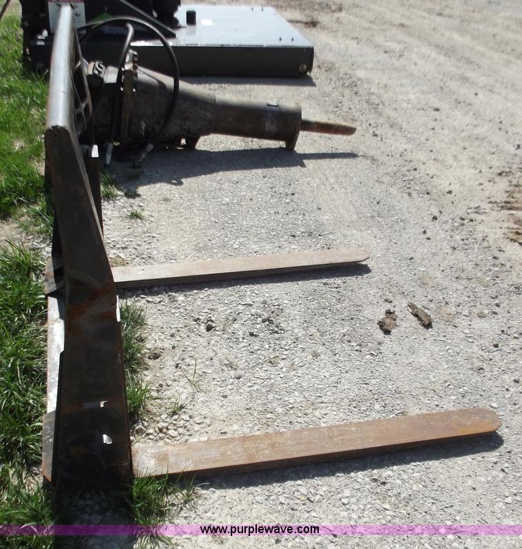 image for item B6338 Skid steer pallet forks