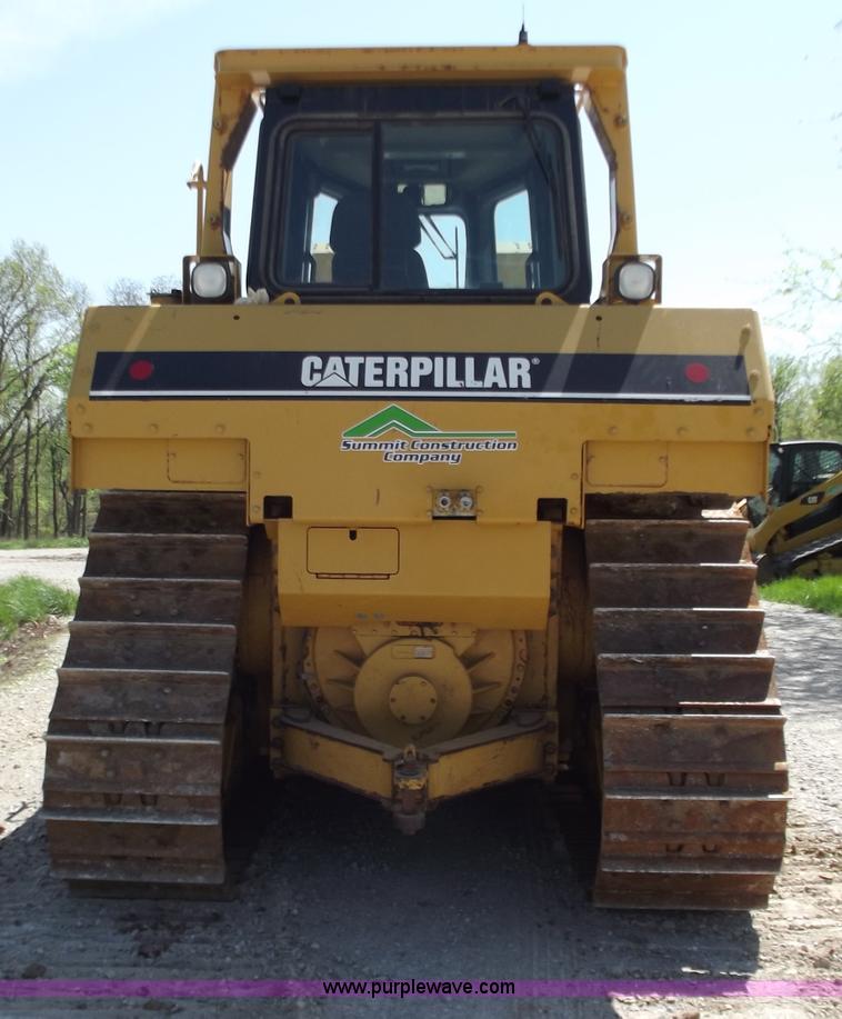 image for item B6342 2004 Caterpillar D6R XL Series II dozer