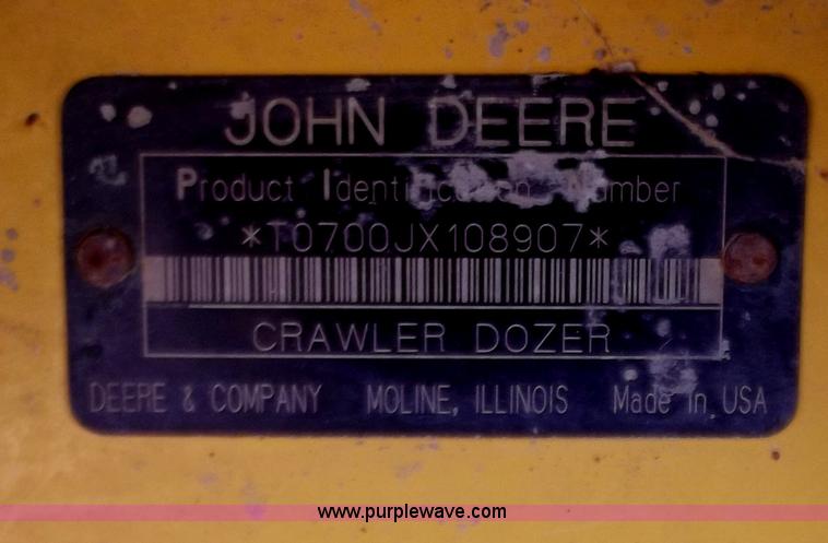 image for item B6345 2005 John Deere 700J XLT dozer