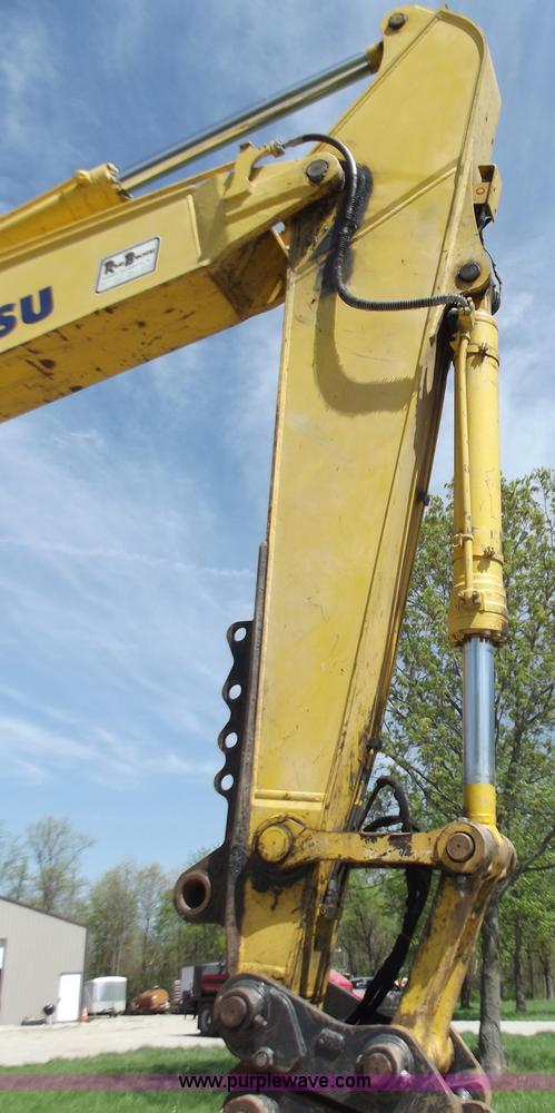 image for item B6346 2004 Komatsu PC270LC-7L excavator