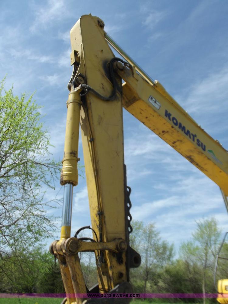 image for item B6346 2004 Komatsu PC270LC-7L excavator