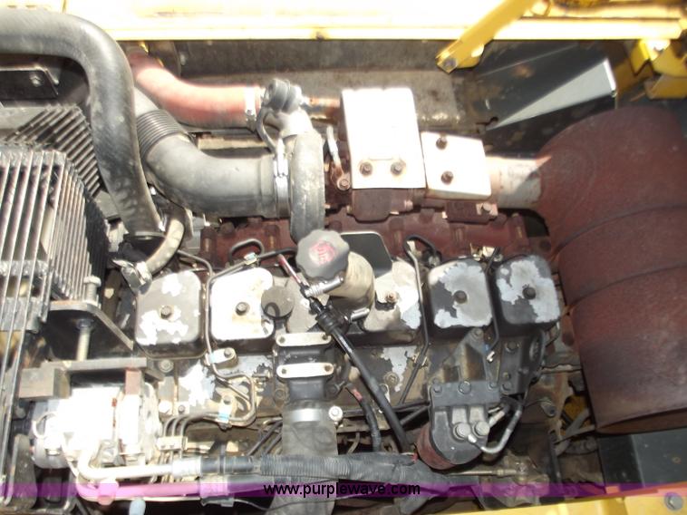 image for item B6346 2004 Komatsu PC270LC-7L excavator