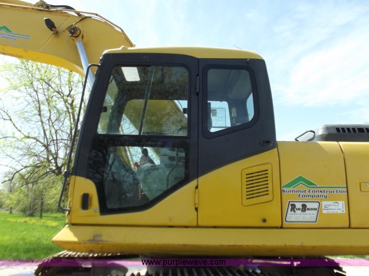 image for item B6346 2004 Komatsu PC270LC-7L excavator