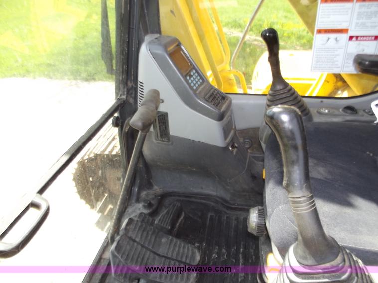 image for item B6346 2004 Komatsu PC270LC-7L excavator