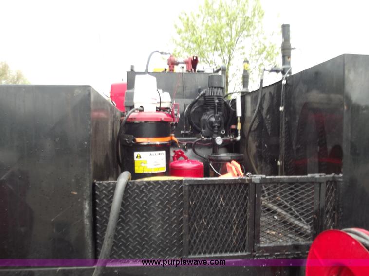 image for item B6349 1997 Kenworth service truck