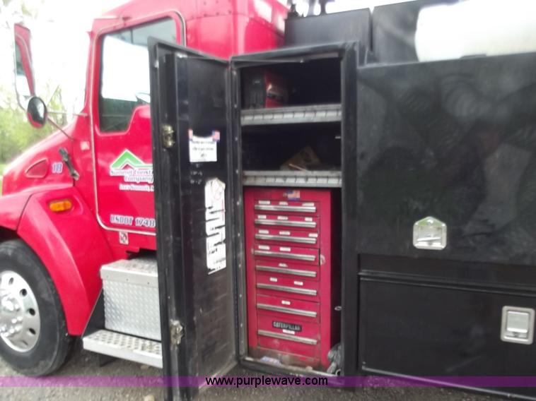 image for item B6349 1997 Kenworth service truck