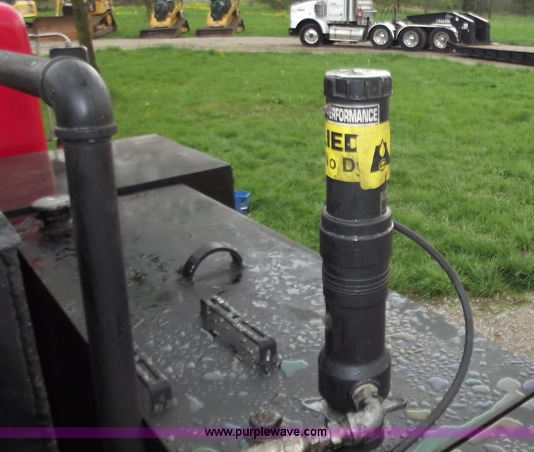 image for item B6349 1997 Kenworth service truck