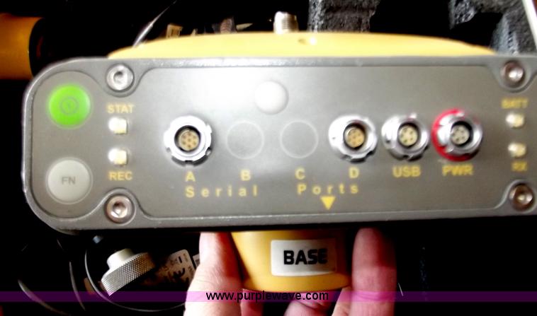 image for item B6350 TopCon Hiper Lite base/rover