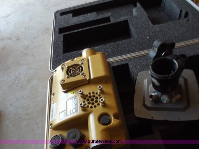 image for item B6359 TopCon GX60 GPS control panel