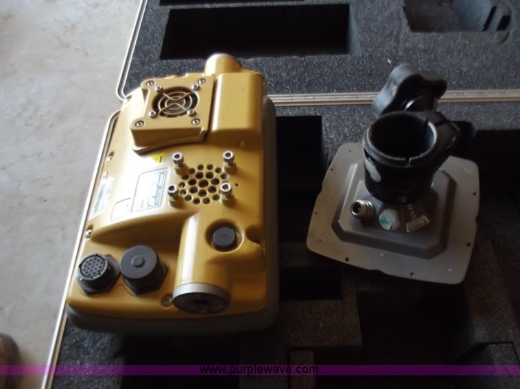 image for item B6359 TopCon GX60 GPS control panel