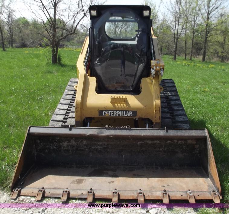 image for item B6360 2011 Caterpillar 289C skid steer