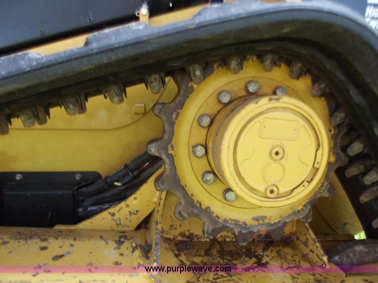 image for item B6360 2011 Caterpillar 289C skid steer
