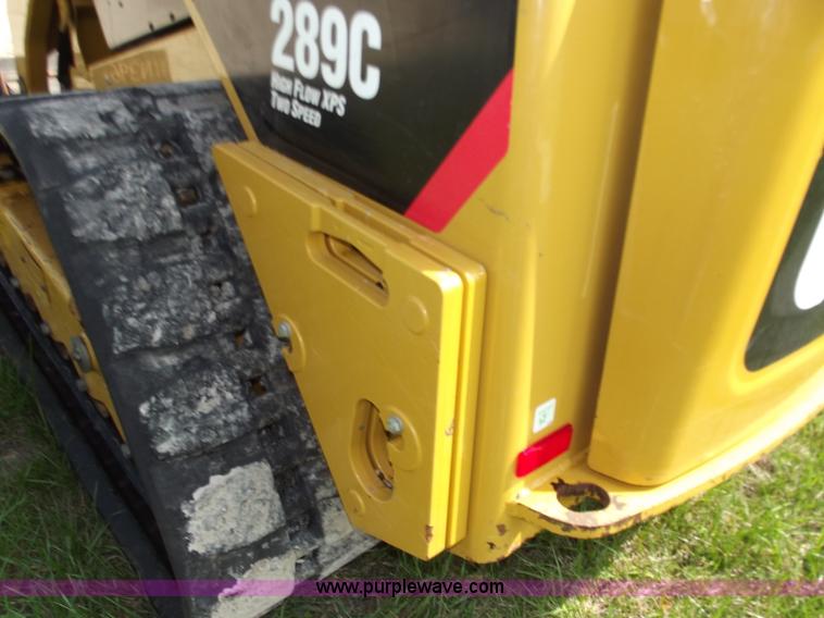 image for item B6360 2011 Caterpillar 289C skid steer
