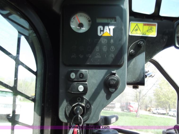 image for item B6360 2011 Caterpillar 289C skid steer