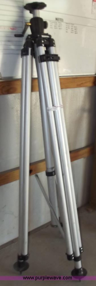 image for item B9199 SLT machine control tripod