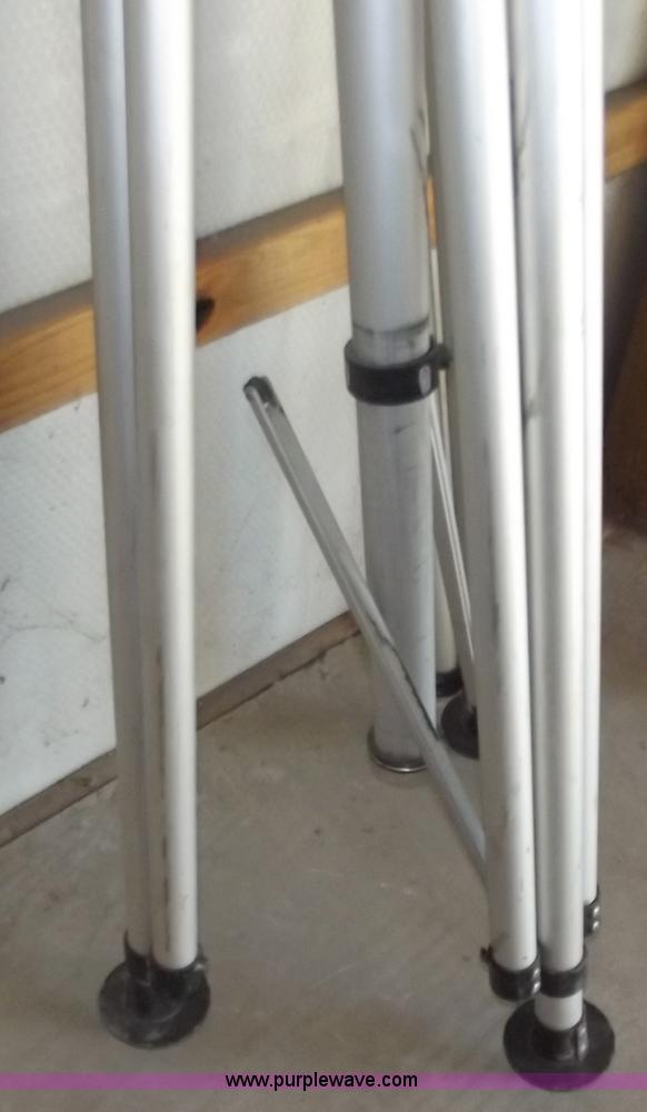 image for item B9199 SLT machine control tripod