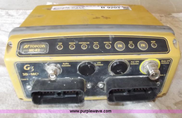 image for item B9203 TopCon MC2 GPS machine receiver