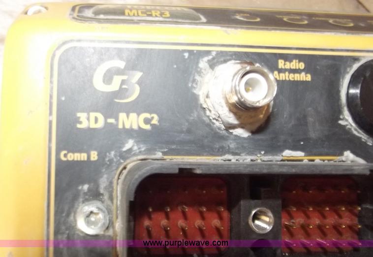 image for item B9203 TopCon MC2 GPS machine receiver