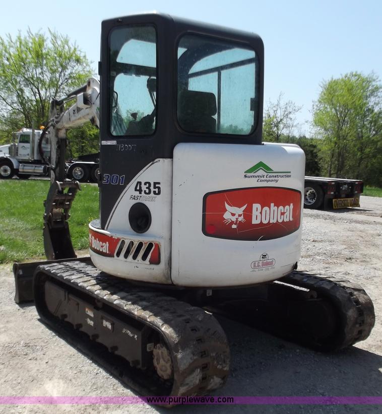 image for item B9205 2005 Bobcat 435 FastTrack mini excavator