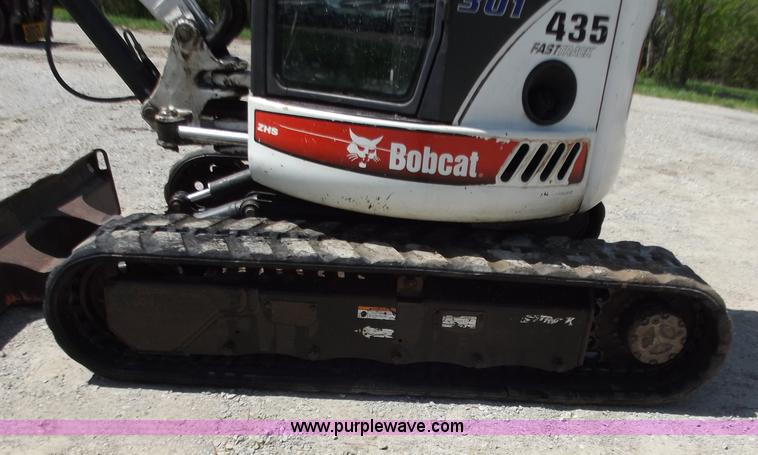 image for item B9205 2005 Bobcat 435 FastTrack mini excavator