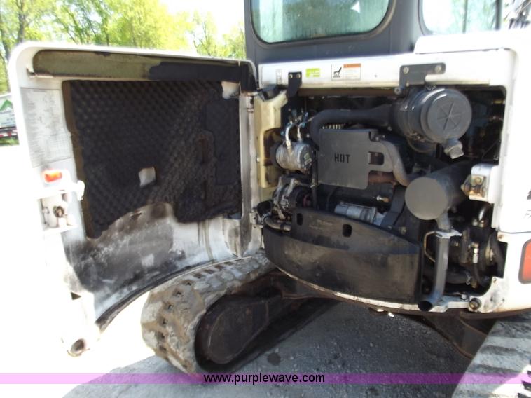 image for item B9205 2005 Bobcat 435 FastTrack mini excavator