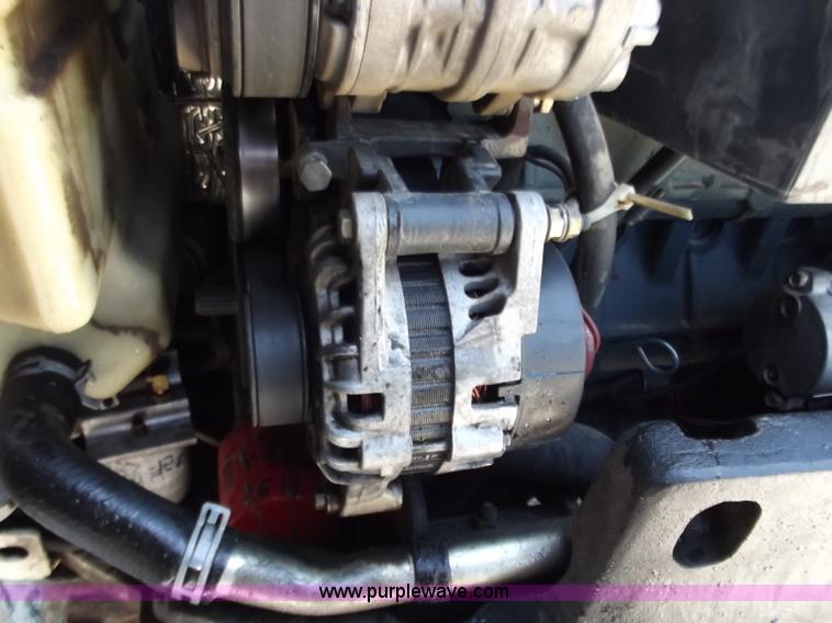 image for item B9205 2005 Bobcat 435 FastTrack mini excavator