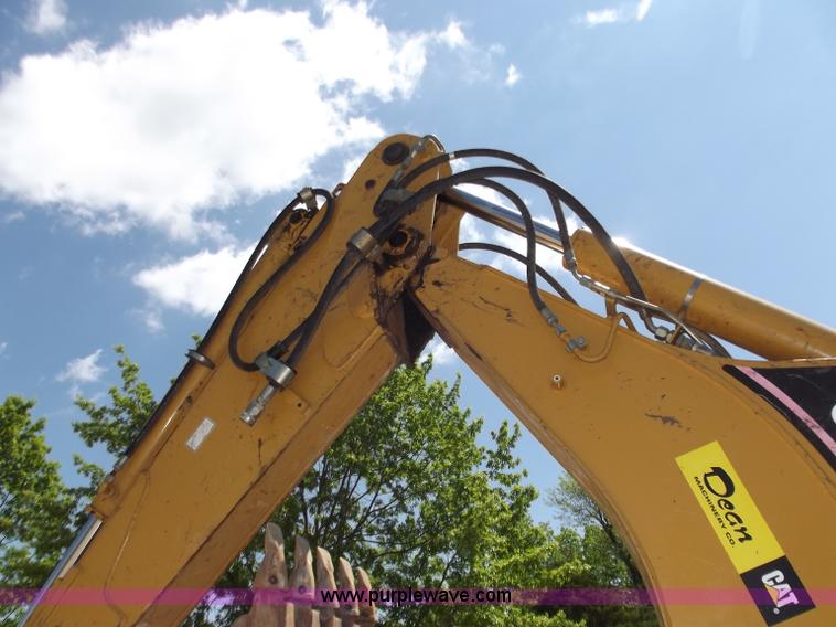 image for item C2000 2005 Caterpillar 420D backhoe