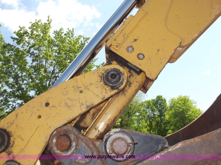 image for item C2000 2005 Caterpillar 420D backhoe