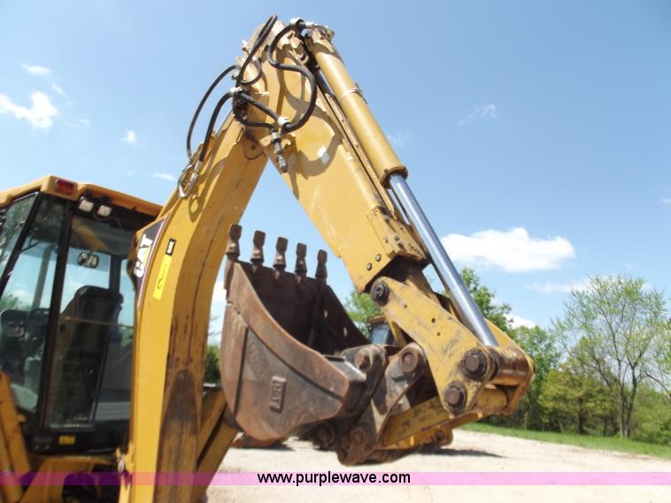 image for item C2000 2005 Caterpillar 420D backhoe
