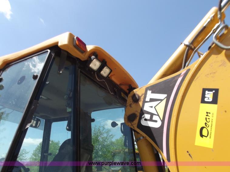 image for item C2000 2005 Caterpillar 420D backhoe