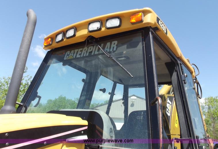 image for item C2000 2005 Caterpillar 420D backhoe