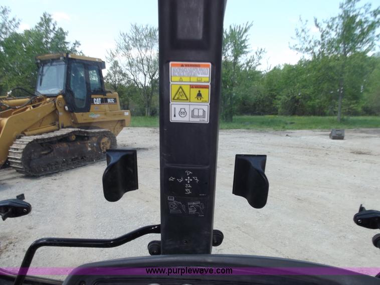 image for item C2000 2005 Caterpillar 420D backhoe