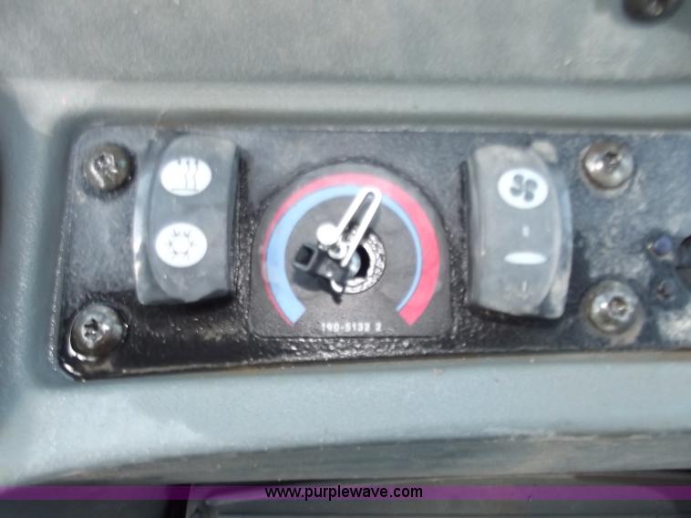 image for item C2000 2005 Caterpillar 420D backhoe