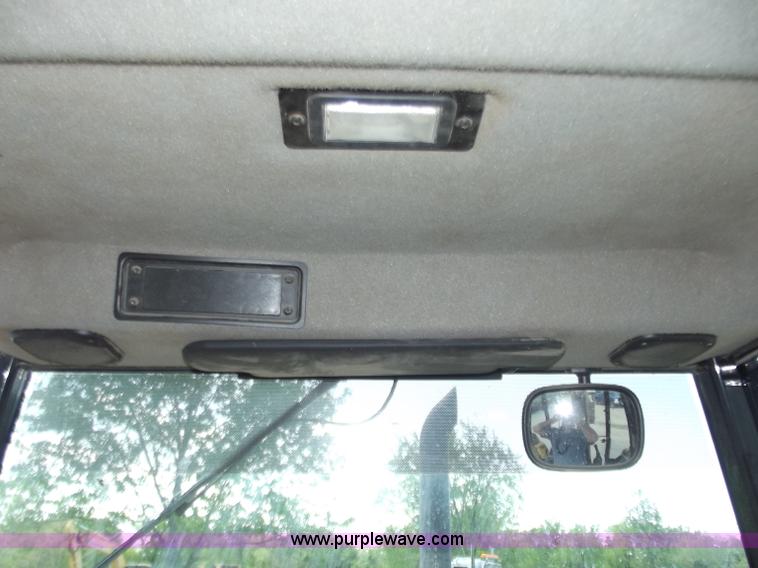 image for item C2000 2005 Caterpillar 420D backhoe