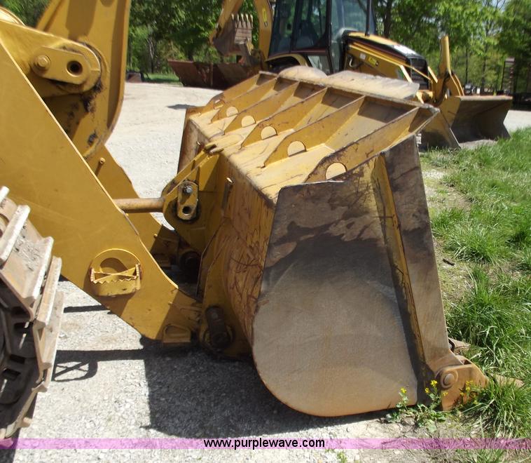 image for item C2001 2004 Caterpillar 963C track loader